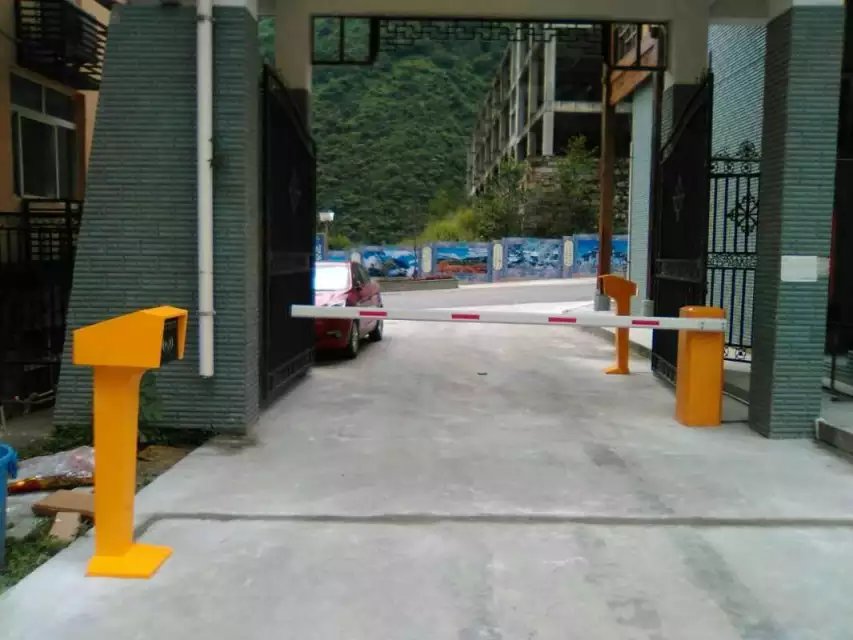 北京丰台区北京丰台区四川巴中市道闸